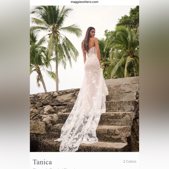 Maggie Sottero style: TANICA-GOWN ROMANTIC FLORAL FIT AND FLARE - Picture 6 of 12